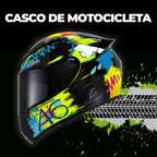 Casco para motociclista con visera retráctil